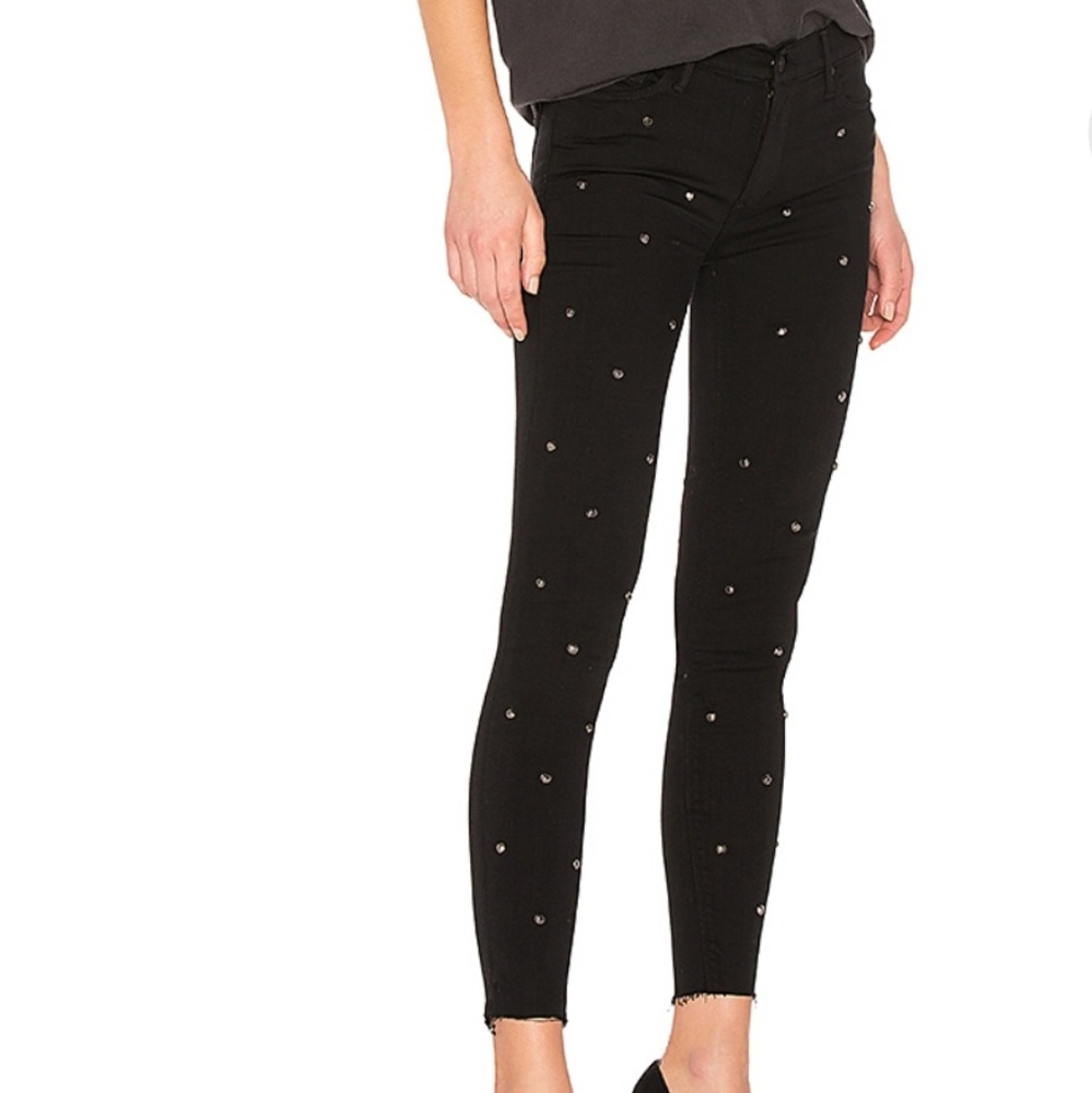 Black Orchid Noah Ankle Fray Jean